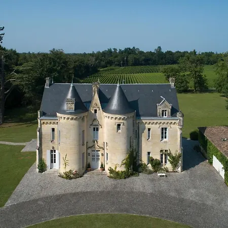 Chateau Le Petit Verdus Villa *