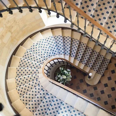 Chateau Le Petit Verdus Villa *